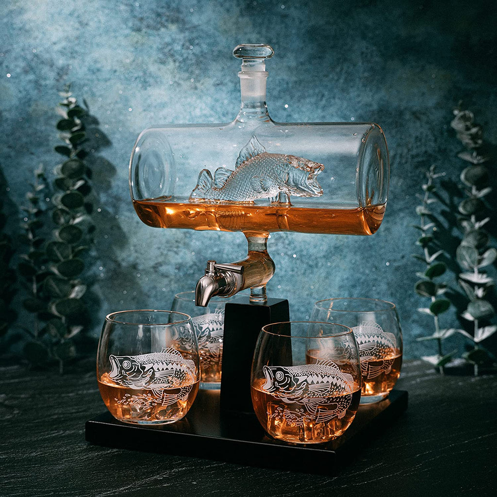 Bass Fish Whiskey Decanter Set - 1100ml Decanter with 4 Glasses for Fishermen