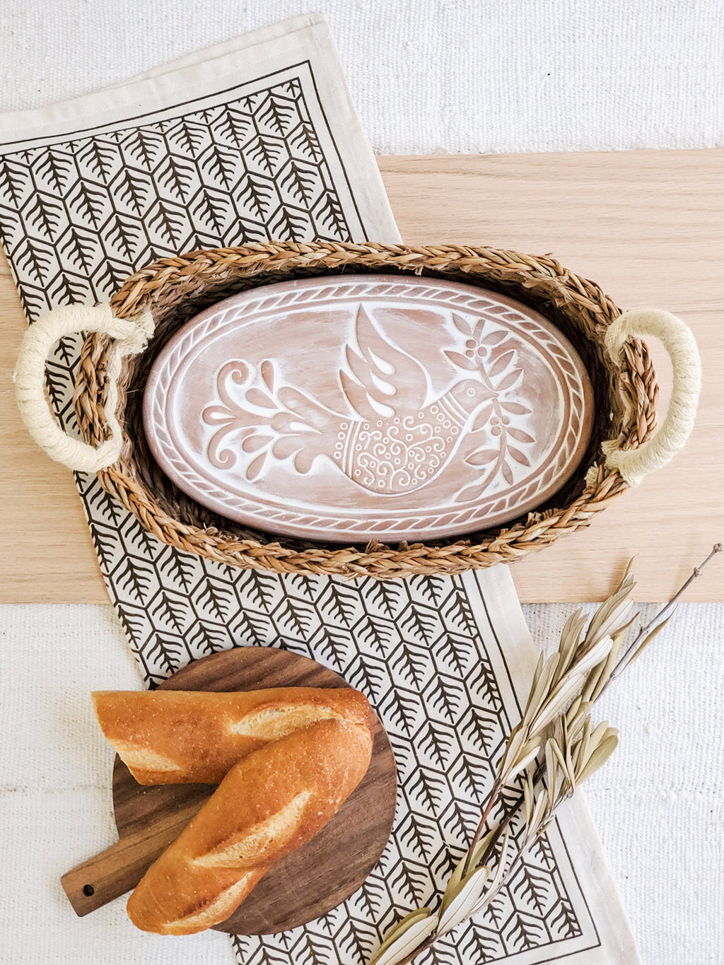 Bread Warmer & Basket Gift Set with Tea Towel - Bird Oval-2