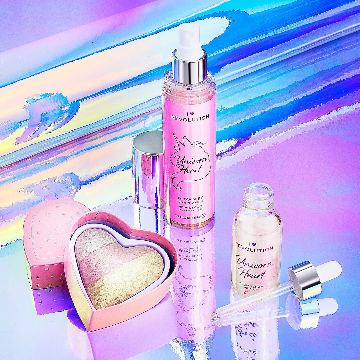 REVOLUTION Unicorn Heart Glow Mist