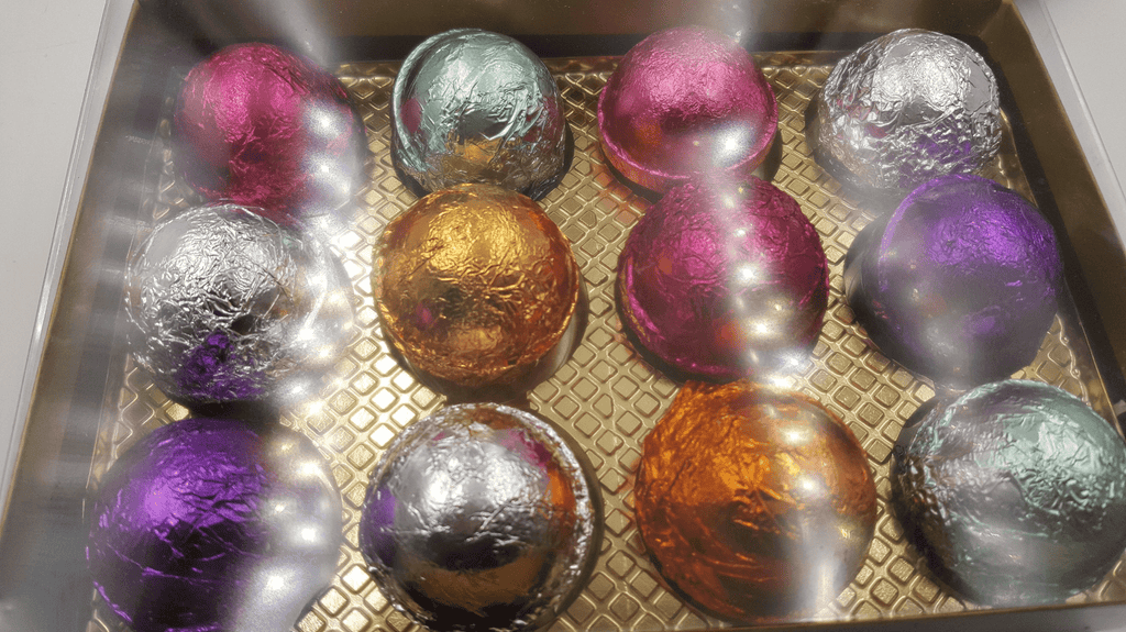 Gift Set for Mom with 12 Bath Bombs