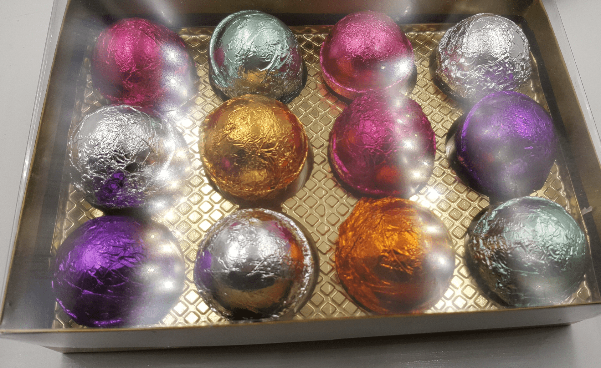 Gift Set for Mom with 12 Bath Bombs