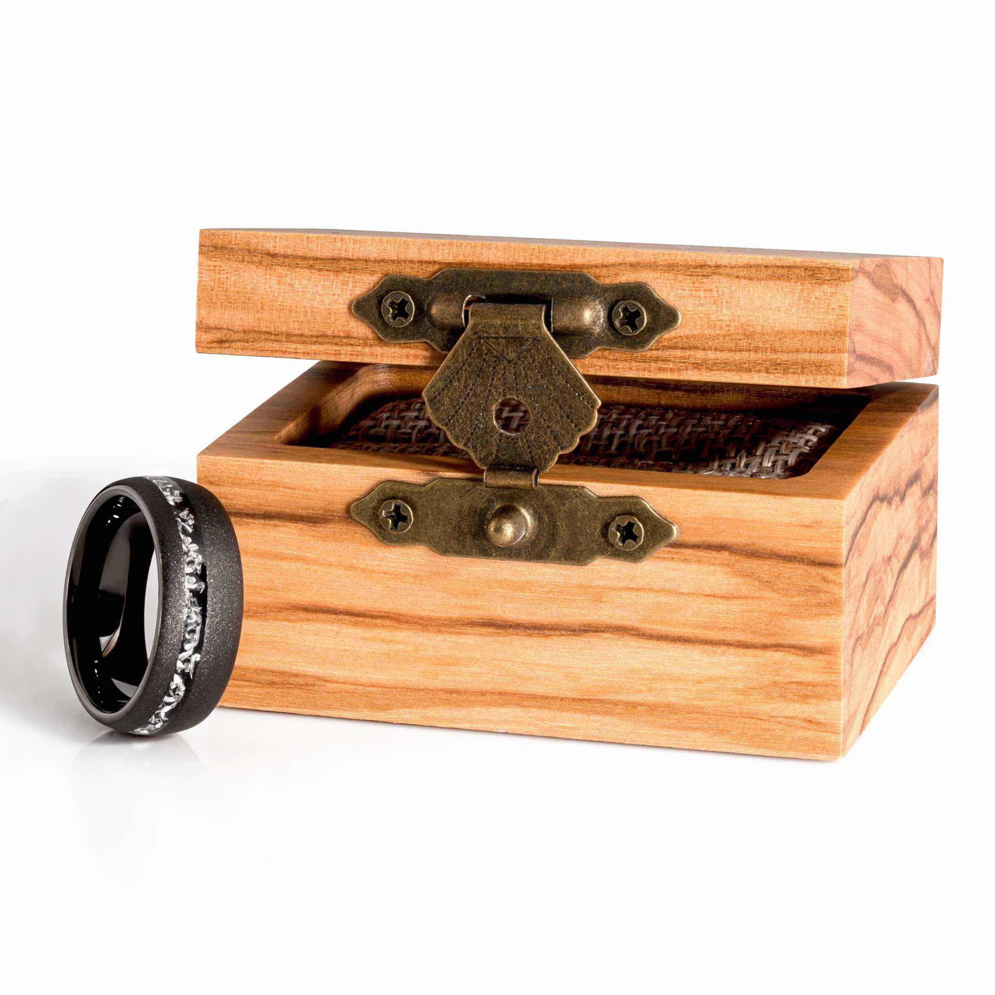 Meteorite Black Ring